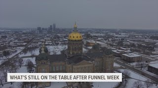 Iowa Republicans optimistic, Democrats defeated after packed 'funnel week'