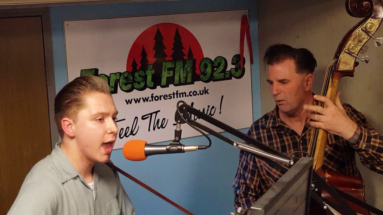 Steve Stack Lobo Jones. Live on Forest FM Steve Stack'o wax Wednesday Night Rockin ...