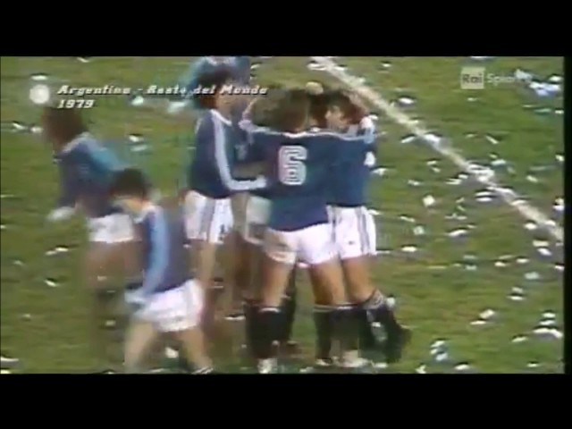 1979) Maradona Vs Zico ○ Brasil x Argentina ○ The First Clash