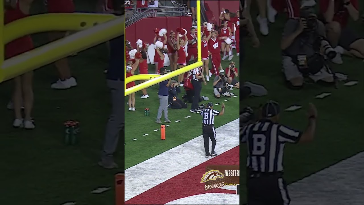 Did he really just leap frog the ref? 😂 