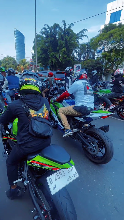 Uraaaa Freedom,Respect,Solid #kawasaki #zx25r #shorts #127