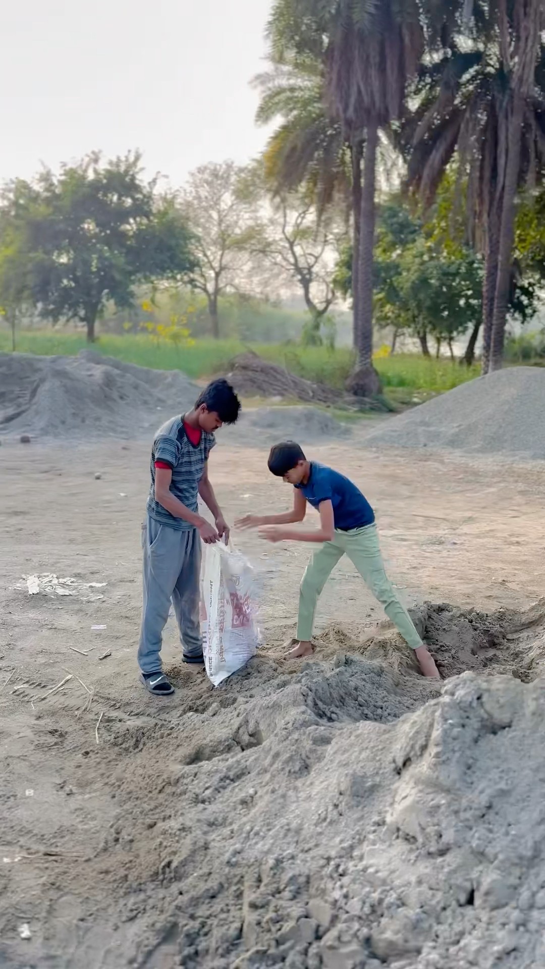 बच्चा बोल क्यों नहीं पा रहा ?? #foryou #shortsfeed #emotional #motivation #shorts #hearttouching