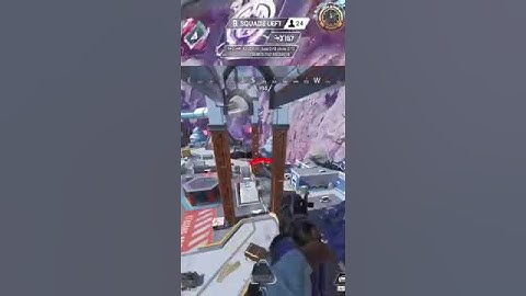 Wraith felt some type of way with my wingman shots. #apexlegends #twitter #twitchstreamer