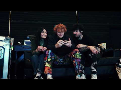 Knox - 'I'm So Good At Being Alone' Tour Vlog (Part 1)
