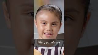 La Estatua De St.jude Trae Alegría Para Miathe Statue Of St. Jude Brings Joy To Mia