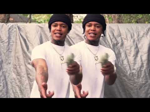 Molly Gene - “Glizzy Glizzy”
