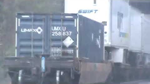 CSX I031 AT ST DENIS WITH HAPPY ENGINEER JOHN STONE