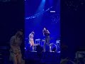 Hayley Williams sings “Airplanes” for the first time in 16 years