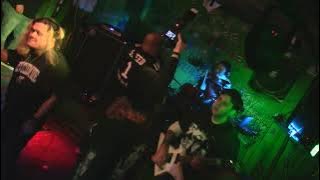 Download lagu SEWN AWAY