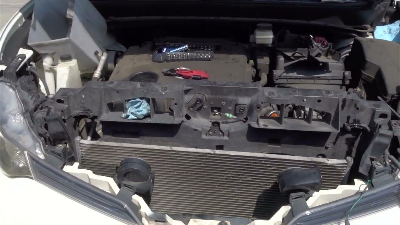 Nissan Murano Radiator Removal (Tip) - YouTube