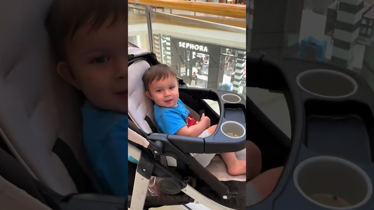 我的手机电池不行了，去我们这里最大的商场换一个手机，和手机店的工作人员聊起纽约那个24小时开门的苹果店#美国生活 #家有萌娃 #玩时尚纽约从不认输 #全球购#逛街