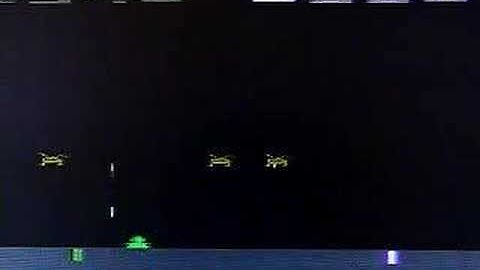 Space Invaders on Atari 2600 VCS. Gameplay & Commentary