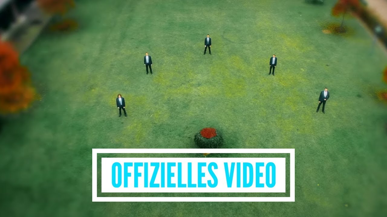 Regarder le vidéoclip de {trackName} par {artistName}