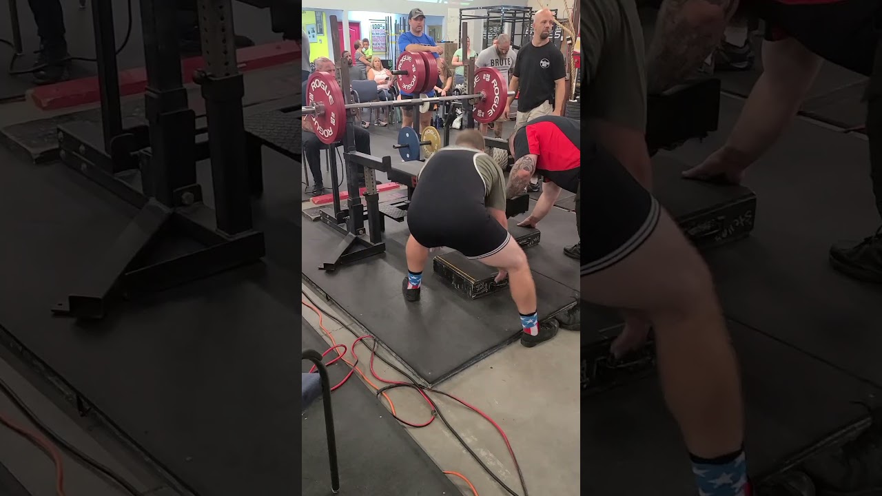 BRUTES USPC STAR SPANGLED POWERLIFTING MEET | 1st attempt: 275lbs/125kg Bench Press