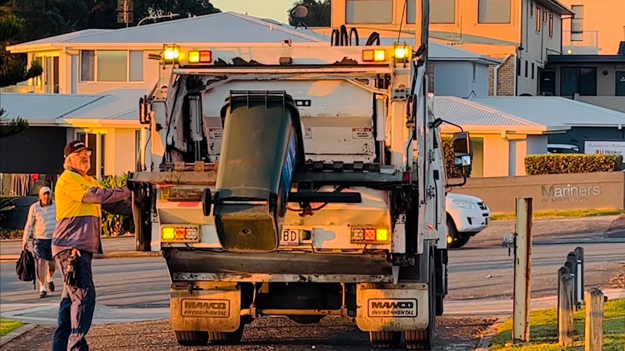 Shoalhaven Beach/Park Bins (Litter Bin Collection) YouTube