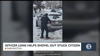 Darlington officer helps shovel out stuck citizen