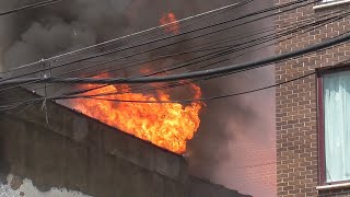 (FDNY Queens Box9405) FDNY on scene of a 5th Alarm/10-66