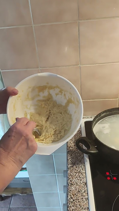 How to shred potatoes - Cook Like Czechs