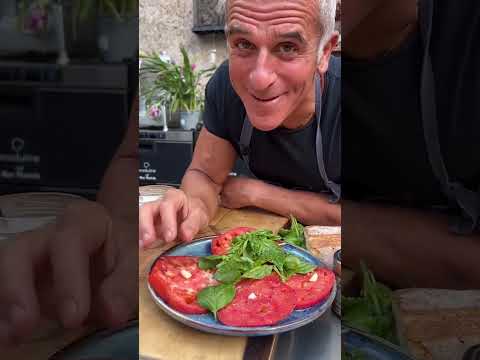 Video: Pomodori bistecca Azoychka - Impara come coltivare una pianta di pomodoro Azoychka