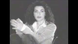 Julianna Margulies - The More You Know (Best Friend)