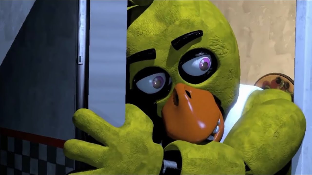 What Chica does in the Kitchen in FNaF 1 - YouTube