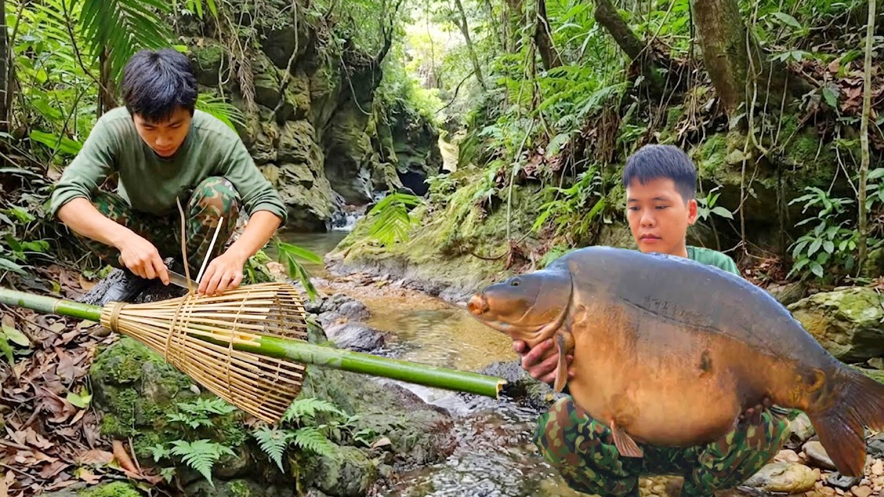 How to Catch Fish in the Deep Forest | Essential Survival Skills Guide ...