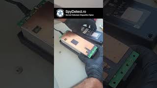 Detectarea Unui Microfon Spion Gsm Într-Un Încărcător De Laptop