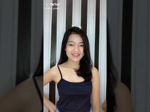 Tiktok kaiko Pratiwi. Tanktop seger