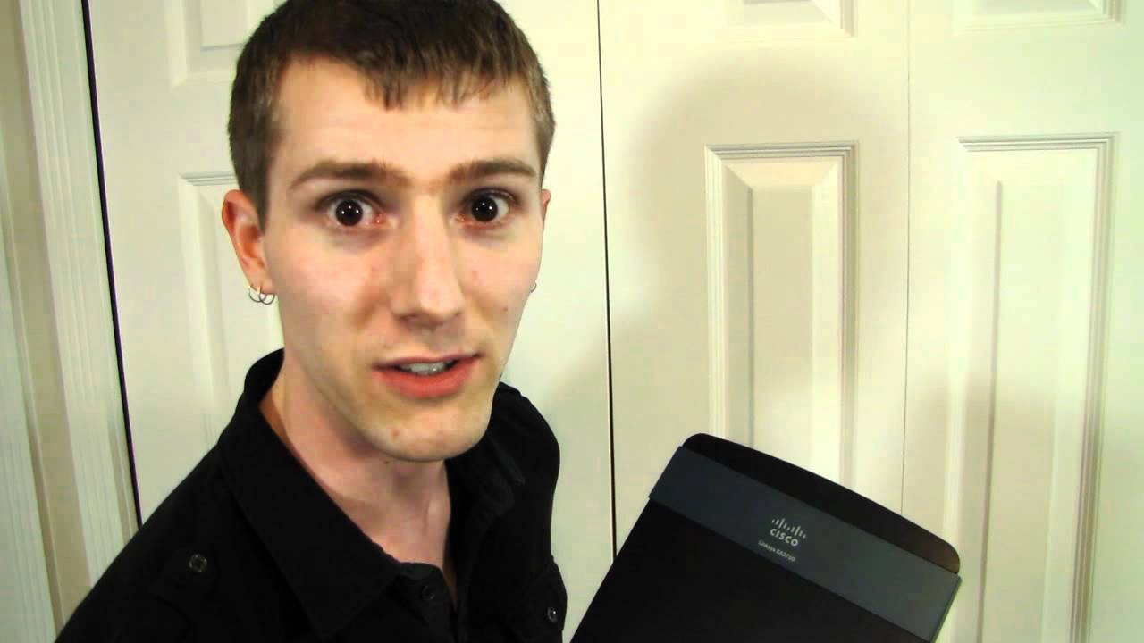 Linksys EA2700 App Enabled Wireless N Router Unboxing & First Look Linus Tech Tips
