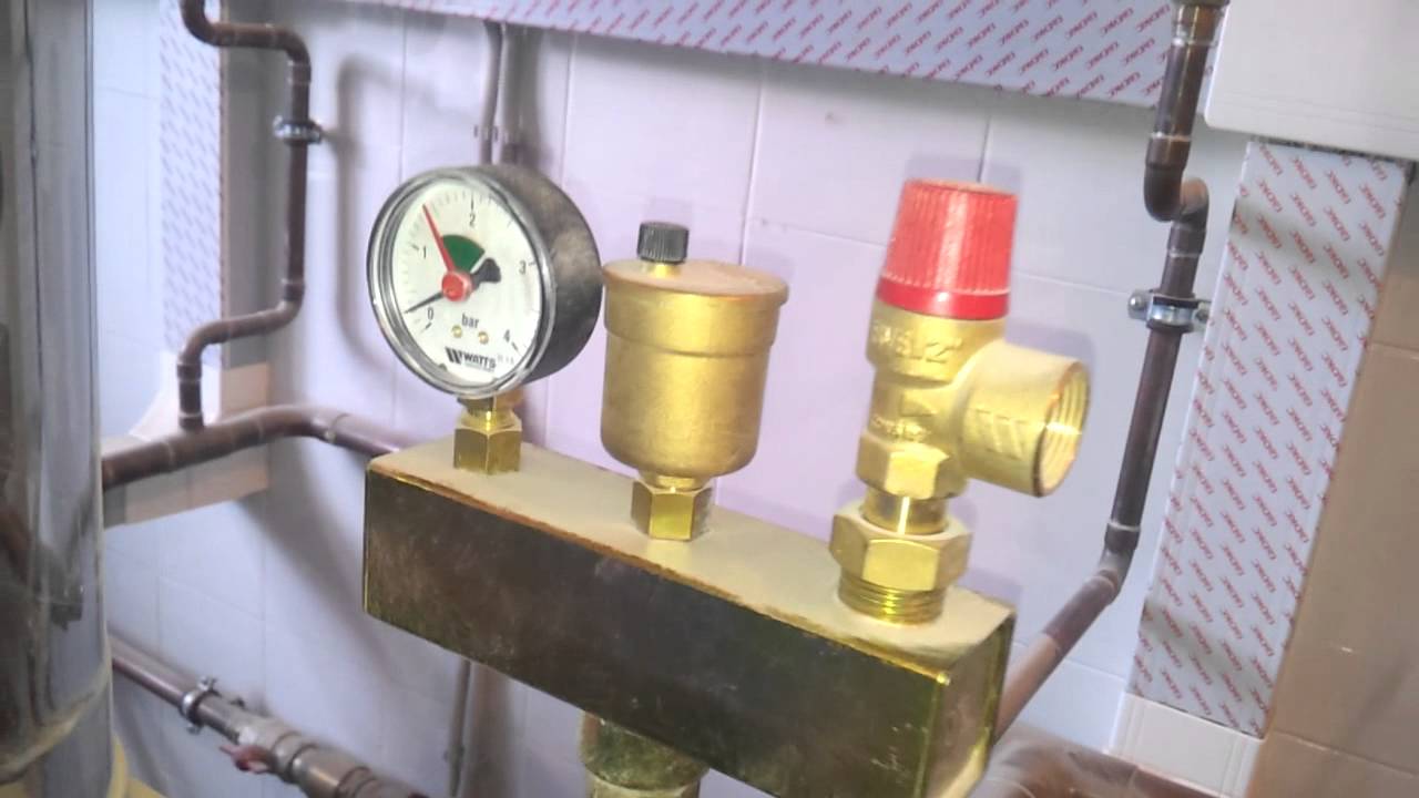 Два котла Buderus Logano G234 мощностью по 60кВт подключенные в каскад ...