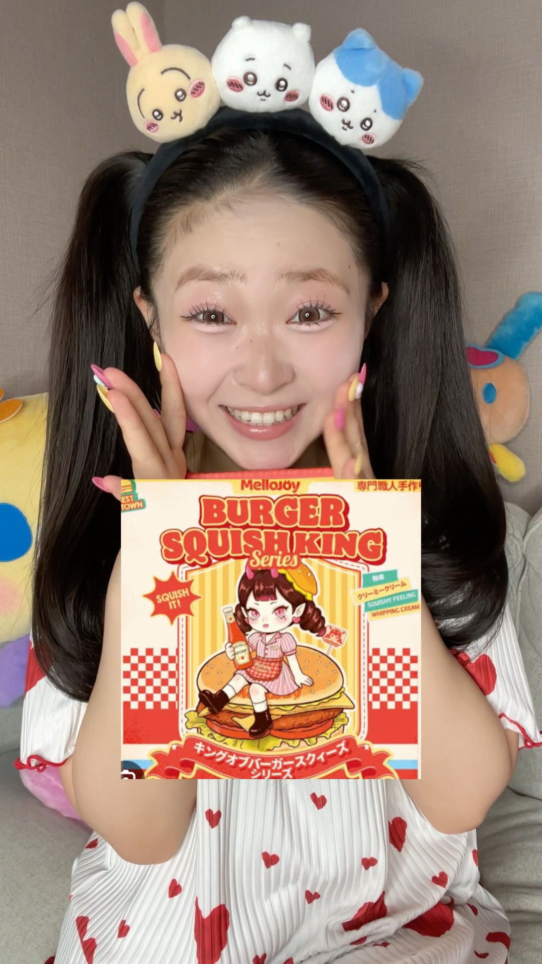 I can't stop grinning at this burger I bought at the MelloJoy pop