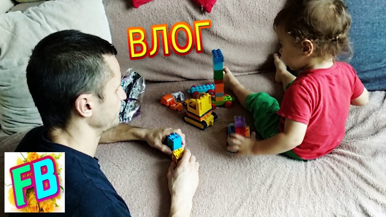 кухня для детей. папа дома 12. заботливый мужчина с детьми. семья готовит. папа дома 12.