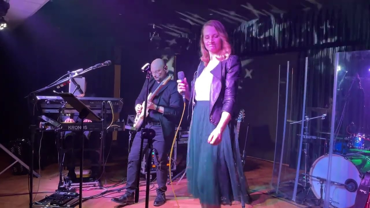 Zespół MocArt - Cykady na Cykladach - cover Maanam