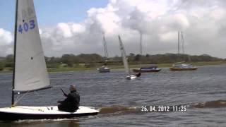 Y&Y Lightning 368 Boat Test - Boat Handling