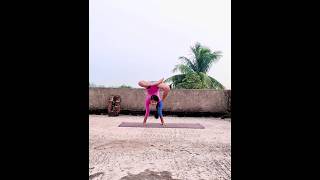 New video #shortvideo new yoga posture #yogaskills #motivation #yogapostures