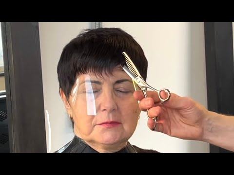 видео: Шикарная короткая женская стрижка с короткой челкой