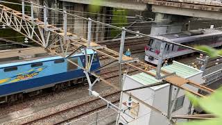 西武10000系甲種輸送EH200との連結シーン