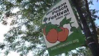 2011 Peach Queen Reception PSA