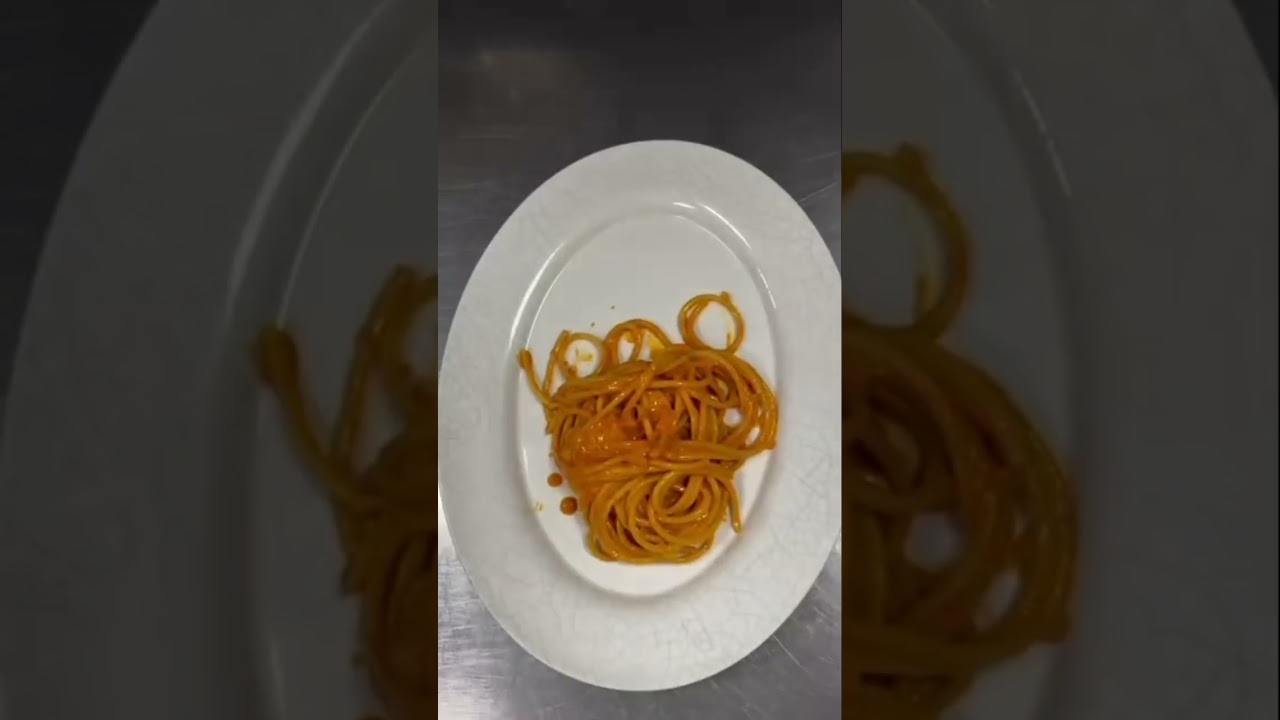 Tavuk Schnitzel ve Spagetti Norma. #yemek #youtubeshorts #food #pasta #pastarecipe #tarif #recipe Tavuk Schnitzel ve Spagetti Norma. #yemek #youtubeshorts #food #pasta #pastarecipe #tarif #recipe