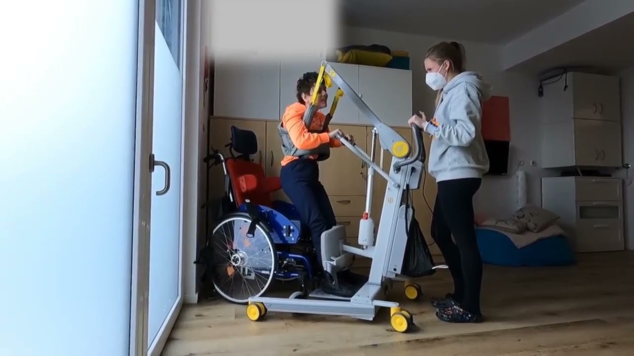 Handi Move Aufstehlifter Zuhause oder in der Einrichtung Antoniushaus