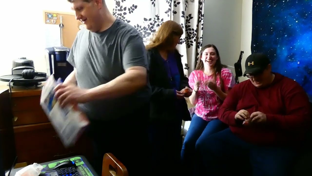 It's Graham New! - Hostess Cup Cakes: Strawberry