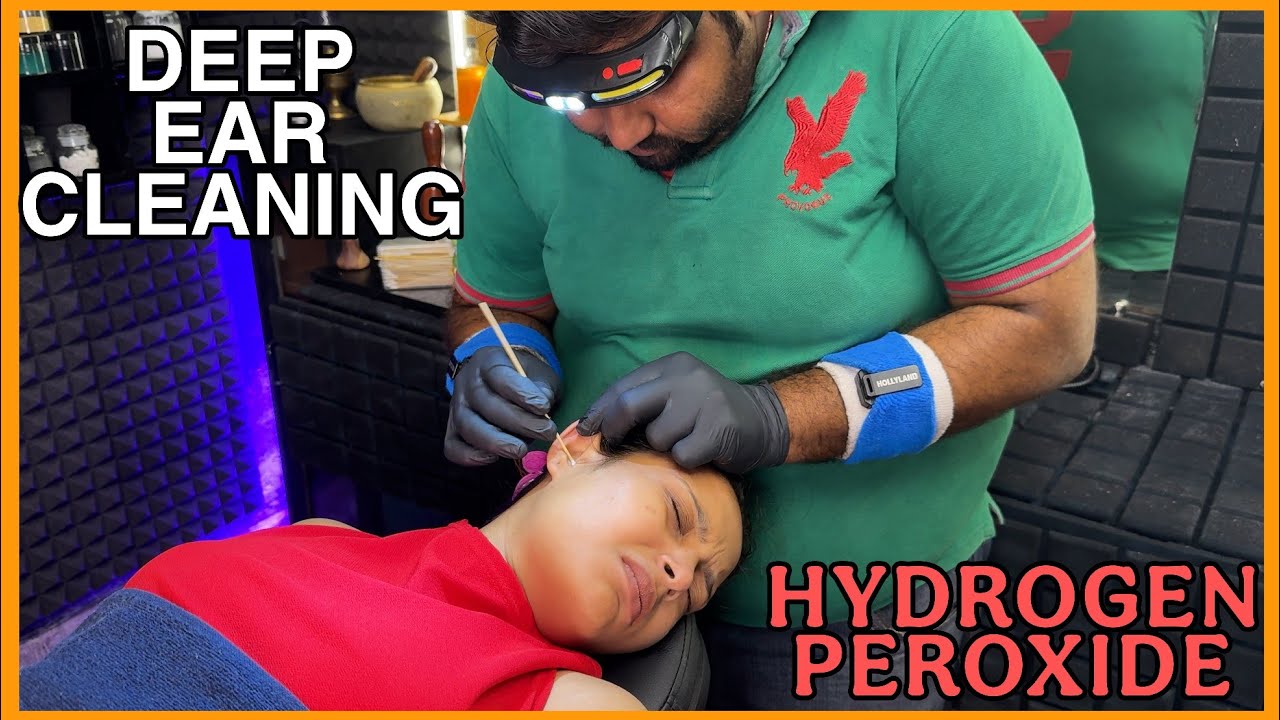 Female Deep Ear cleaning👂🏻with Hydrogen Peroxide and Wax removal by SHAMBOO💈