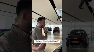“Yeni akım: Yakışıklı galerici 🚗🔥”