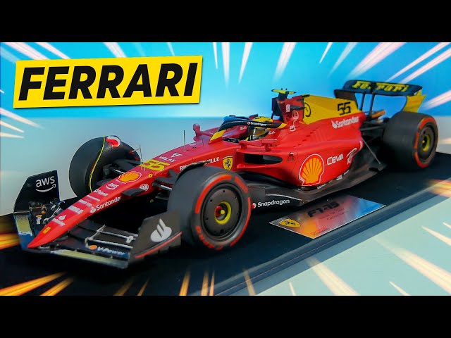 Scuderia Ferrari - F1-75 (2022) 1:18 with Driver's Helmet｜Paper Box |  ADDITIONAL SHOWCASE