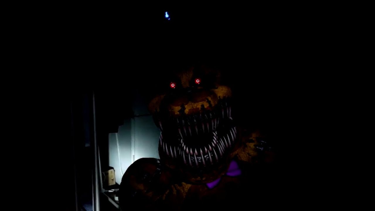 Nightmare Fredbear in real life animatronics, Five Nights at Freddy's