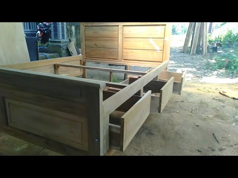 Video: Tempat Tidur Kayu (77 Foto): Dari Sebilangan Beech Dan Hevea Semula Jadi, Bagaimana Membuatnya Sendiri, Putih Dari Birch Dan Abu Dengan Laci, Dengan Tiga Punggung