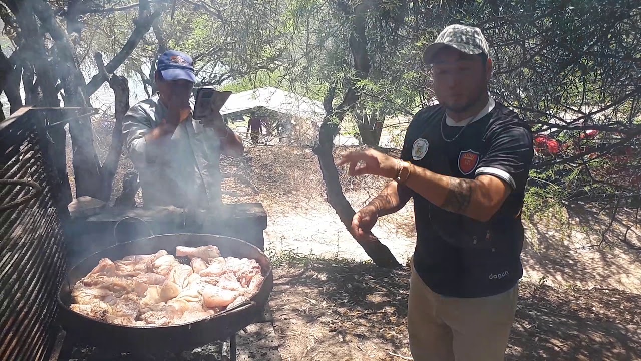 Los Mayuatos Dique Cabra Corral. Ale el chef.