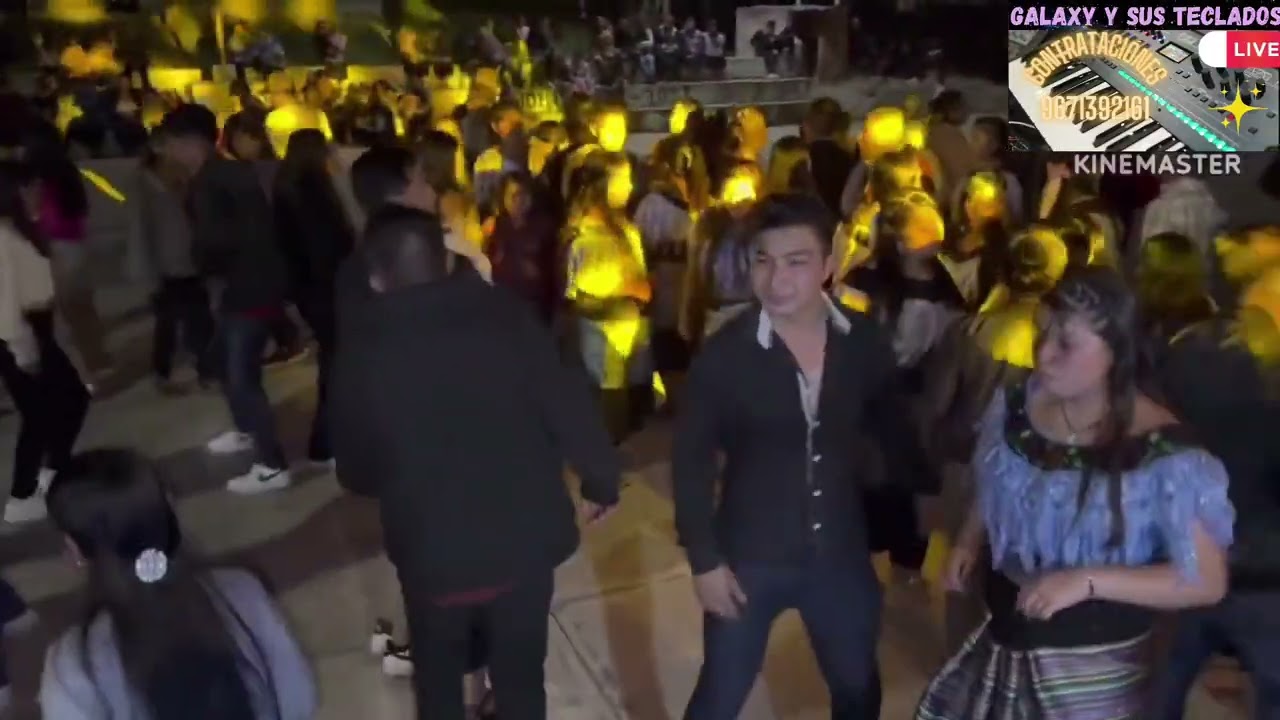 Galaxy y sus teclados mix tropical en vivo🎹