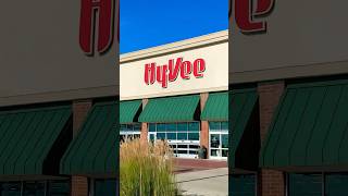 Going to HyVee for the FIRST TIME EVER #hyvee #asia #groceryhaul #shopping #market #koreanfood