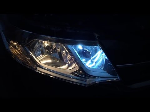 ステップワゴン Rp1 ヘッドライトバルブ交換 Youtube